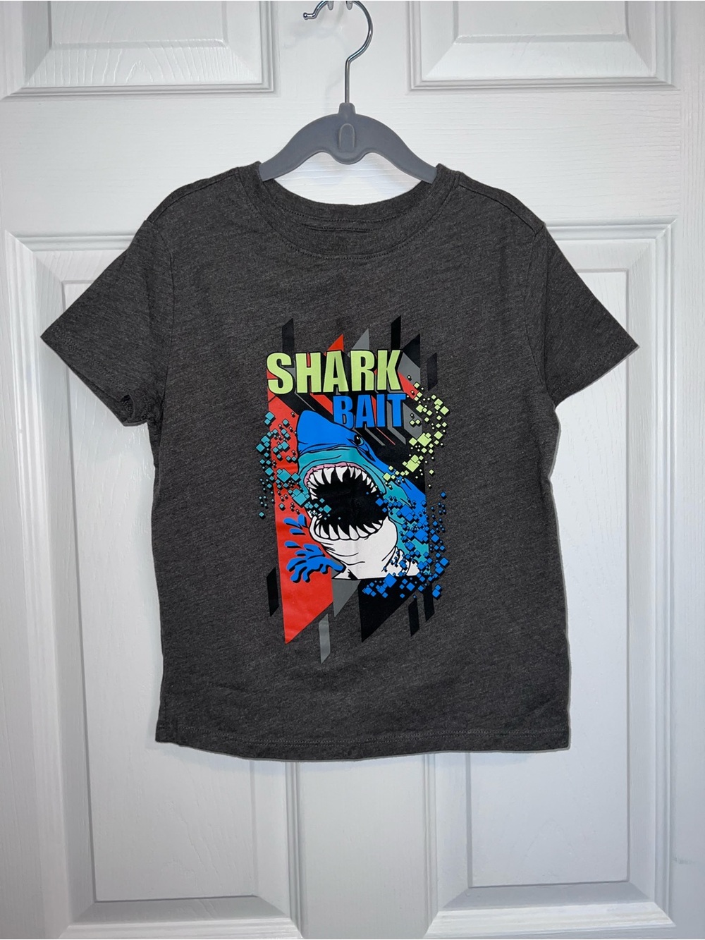 Kids XS(4/5) Shark Bait Graphic T-Shirt